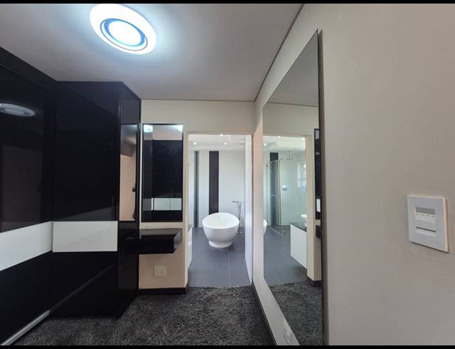 4 BEDROOM HOUSE FOR SALE IN SOMERSET PARK